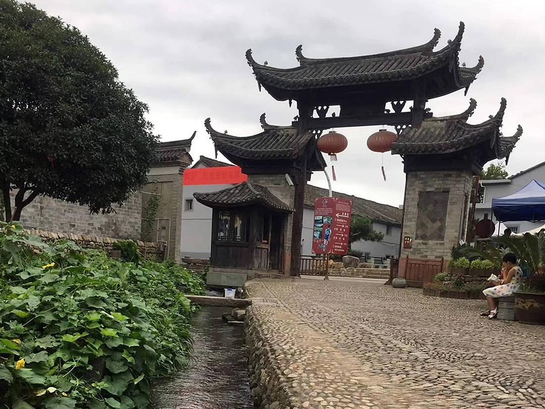 徐家店镇一年出口水果3亿多元
